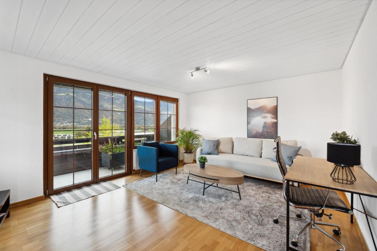 Sonniges Apartment Mit Traumhaftem Bergblick Buchs  Exterior foto